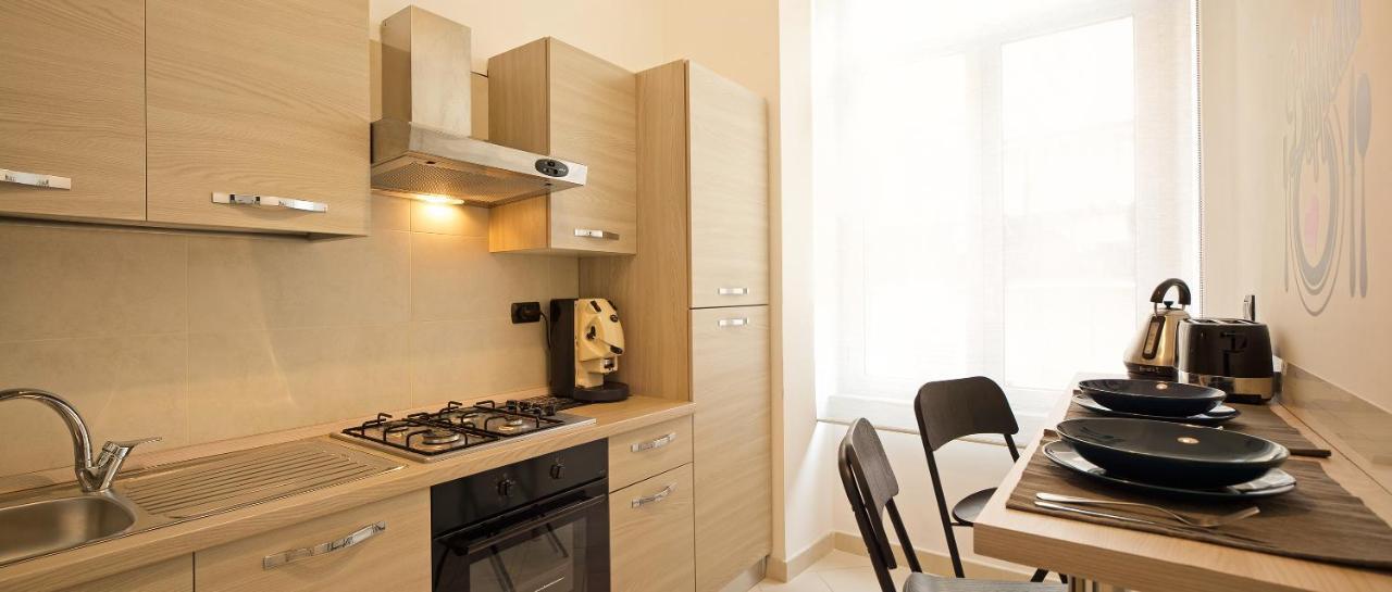 Le Corti Di Napoli Apartments 외부 사진