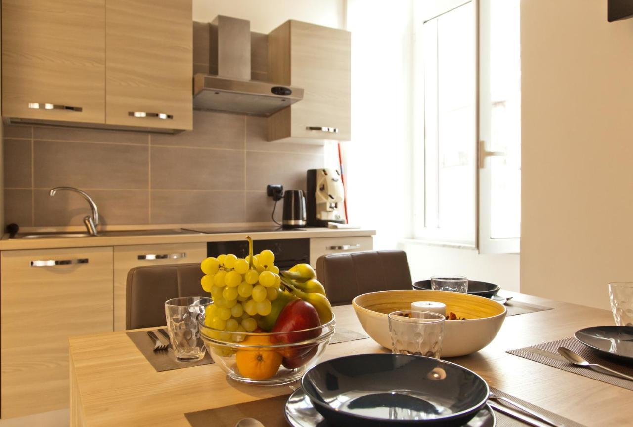 Le Corti Di Napoli Apartments 외부 사진