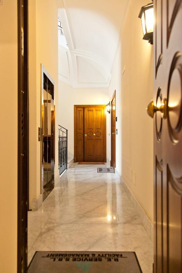 Le Corti Di Napoli Apartments 외부 사진